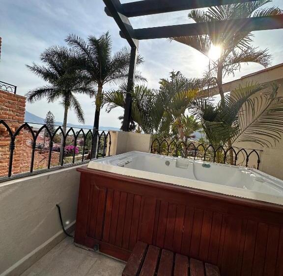 סוויטה נשיאותית, Lindo Ajijic Bed & Breakfast