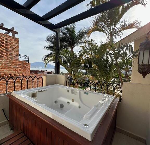 סוויטה נשיאותית, Lindo Ajijic Bed & Breakfast