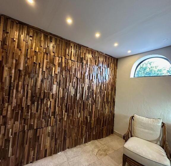 デラックススタジオ, Lindo Ajijic Bed & Breakfast