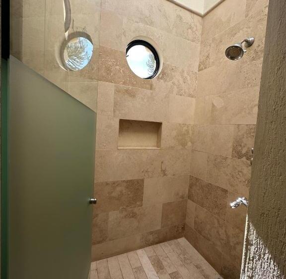 Suite with lake view, Lindo Ajijic Bed & Breakfast