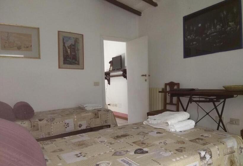 דירת שני חדרים, Antiche Dimore Vescovado