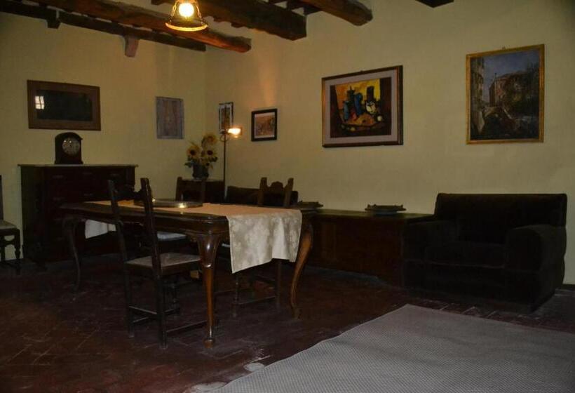 חדר משפחתי, Antiche Dimore Vescovado