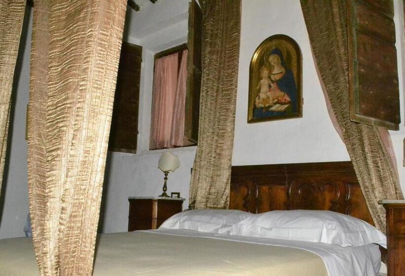 חדר סטנדרט לשלושה, Antiche Dimore Vescovado