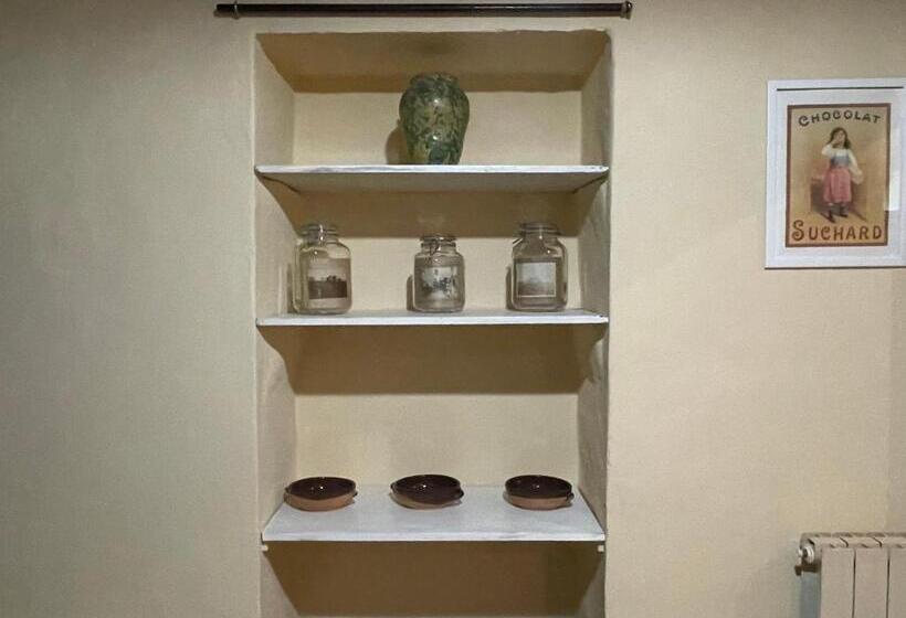 דירת שלושה חדרים, Antiche Dimore Vescovado