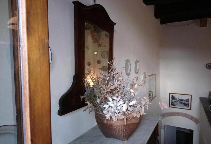 חדר סטנדרט לארבעה, Antiche Dimore Vescovado