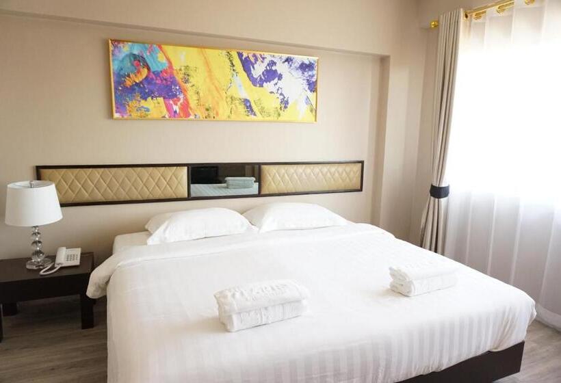 Номер Deluxe, Taris Art Hotel Phrae