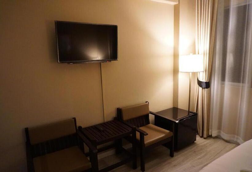 اتاق سوپریور, Taris Art Hotel Phrae