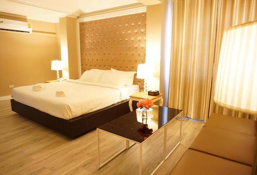 Номер Deluxe Вид на Город, Taris Art Hotel Phrae