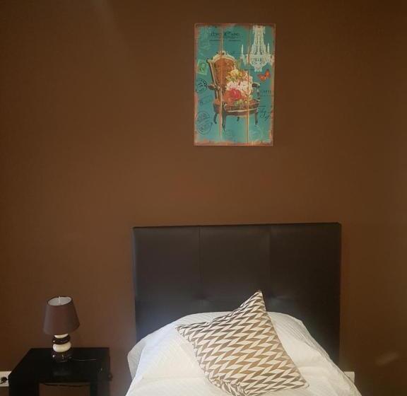 침실 2개 스위트, Almancil Hostel