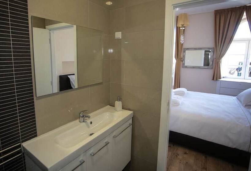 חדר סופריור, Suites Guest House