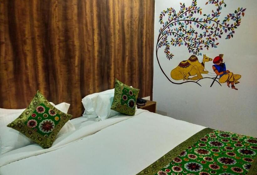 اتاق استاندارد, Dwivedi Hotels Hotel Elena