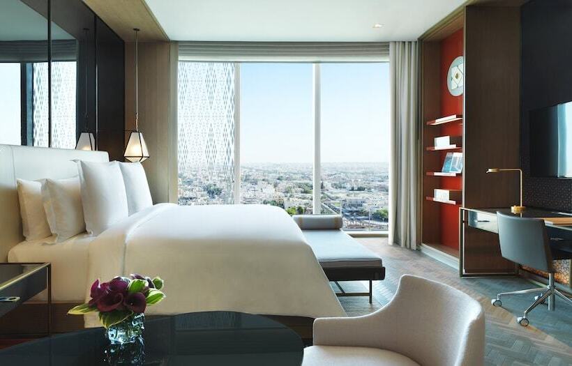 豪华房间, Four Seasons Hotel Kuwait At Burj Alshaya