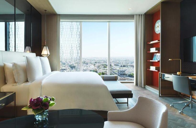 带3个卧室的套间, Four Seasons Hotel Kuwait At Burj Alshaya