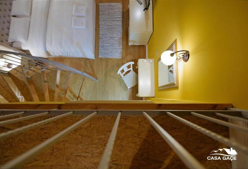 غرفة ديلوكس, Casa Gaçe