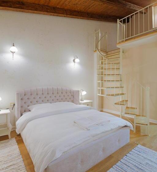 غرفة ديلوكس, Casa Gaçe