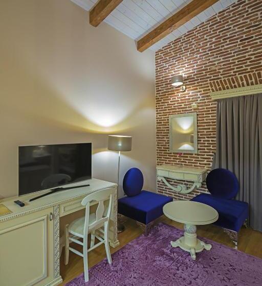 جناح سوبيريور, Casa Gaçe