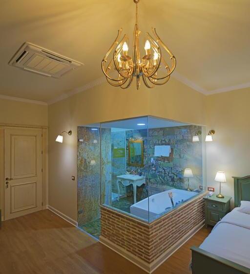 جناح جونيور, Casa Gaçe