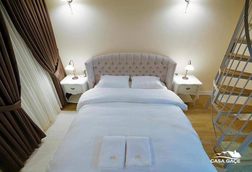 غرفة ديلوكس, Casa Gaçe