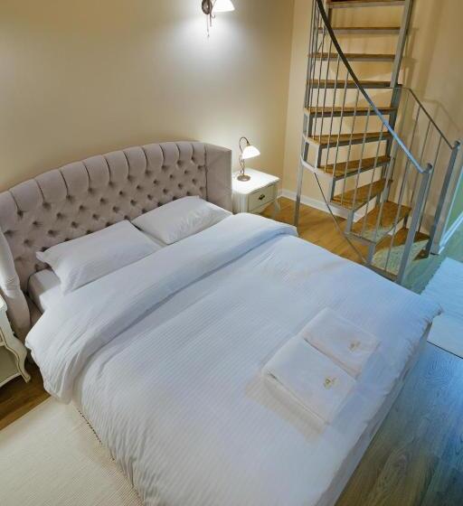 غرفة ديلوكس, Casa Gaçe