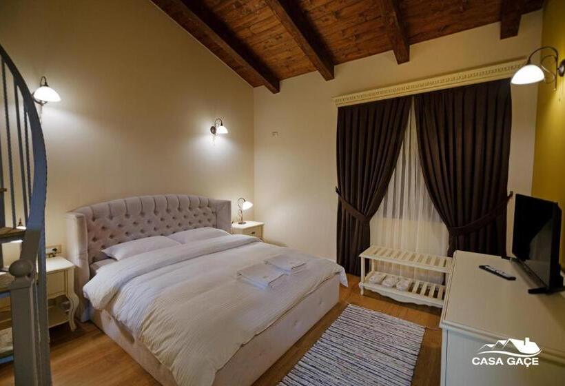 غرفة ديلوكس, Casa Gaçe