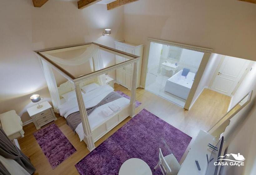 جناح سوبيريور, Casa Gaçe