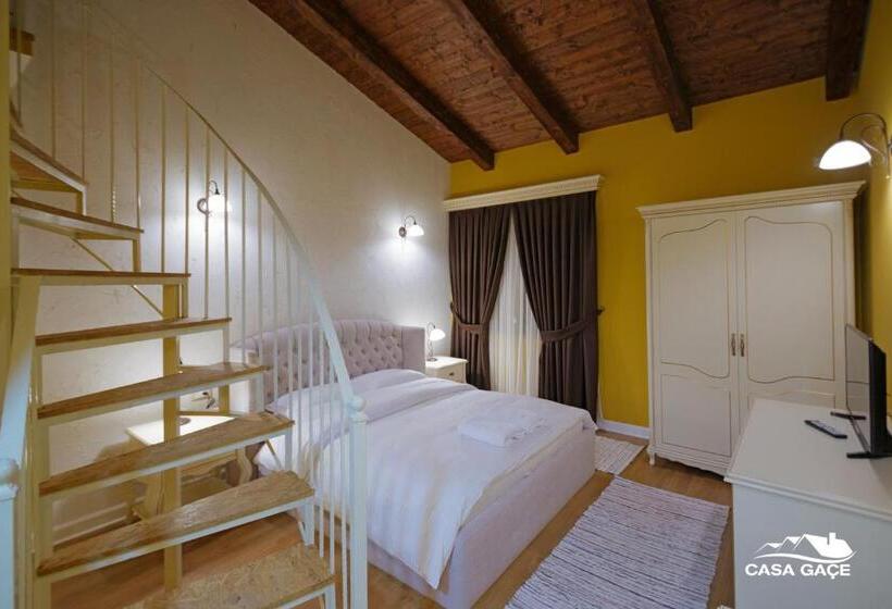 غرفة ديلوكس, Casa Gaçe