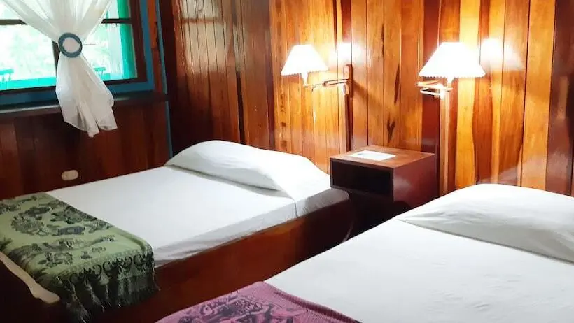 エコノミートリプルルーム, Lapalapa Beachfront