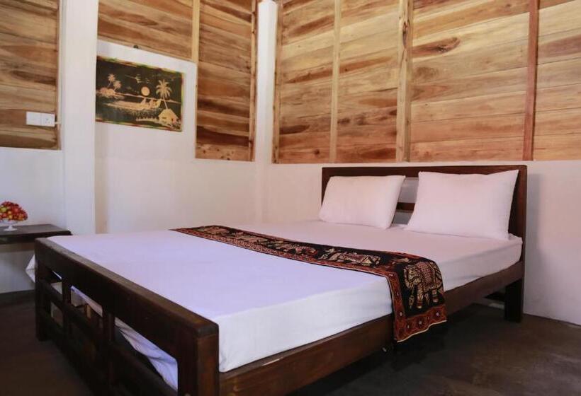 Номер Стандарт, Ocean View Beach Resort   Kalpitiya