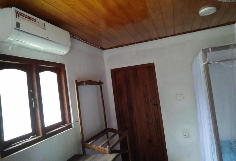 Семейный Номер, Ocean View Beach Resort   Kalpitiya