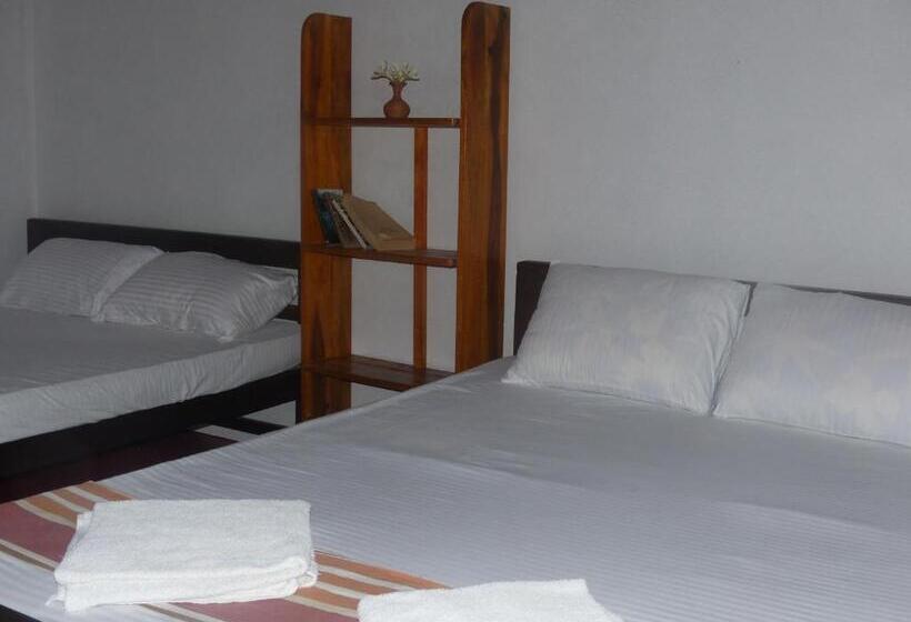 Семейный Полулюкс, Ocean View Beach Resort   Kalpitiya