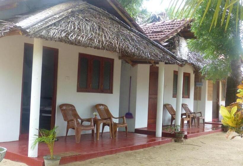 Семейный Полулюкс, Ocean View Beach Resort   Kalpitiya