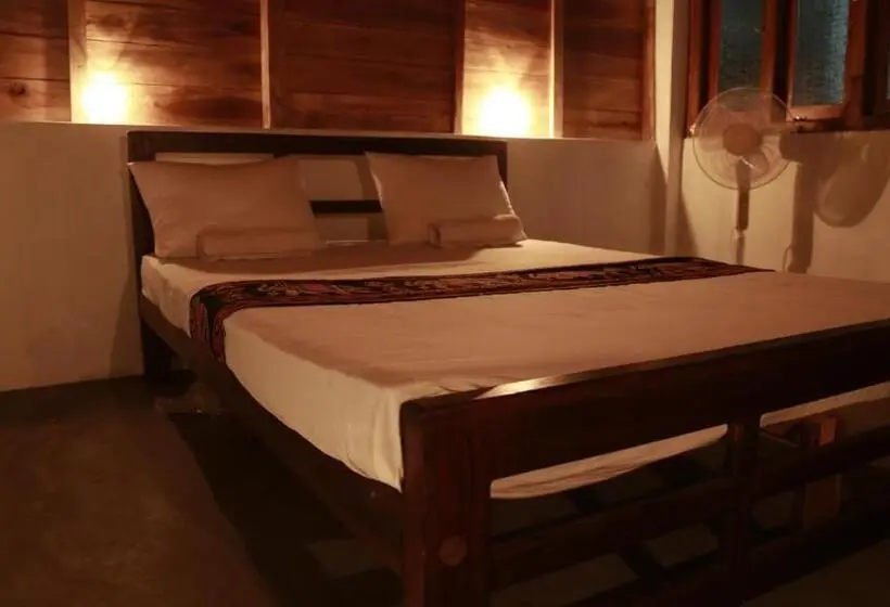 Deluxe-huone King-vuode, Ocean View Beach Resort   Kalpitiya