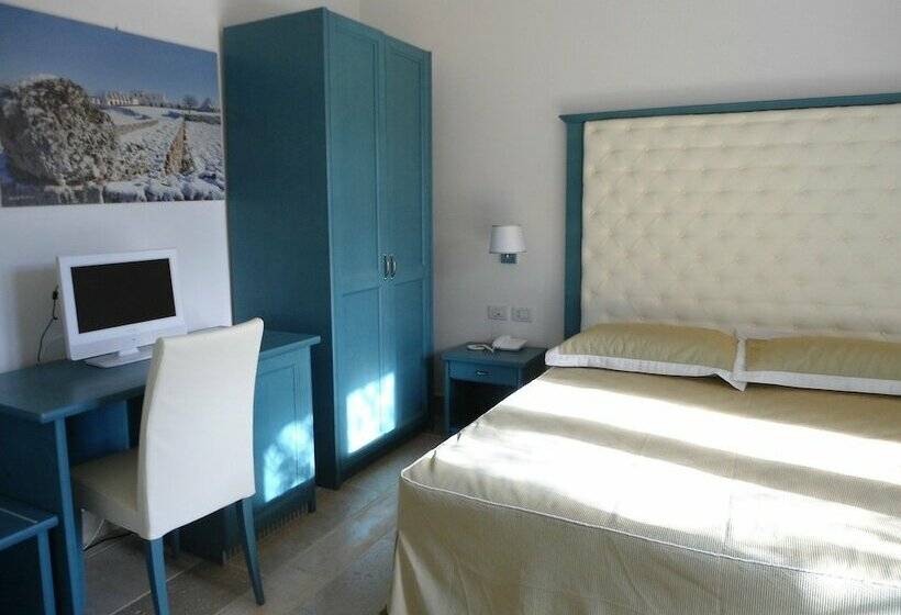 اتاق استاندارد چهار تخته, Parco Dei Manieri