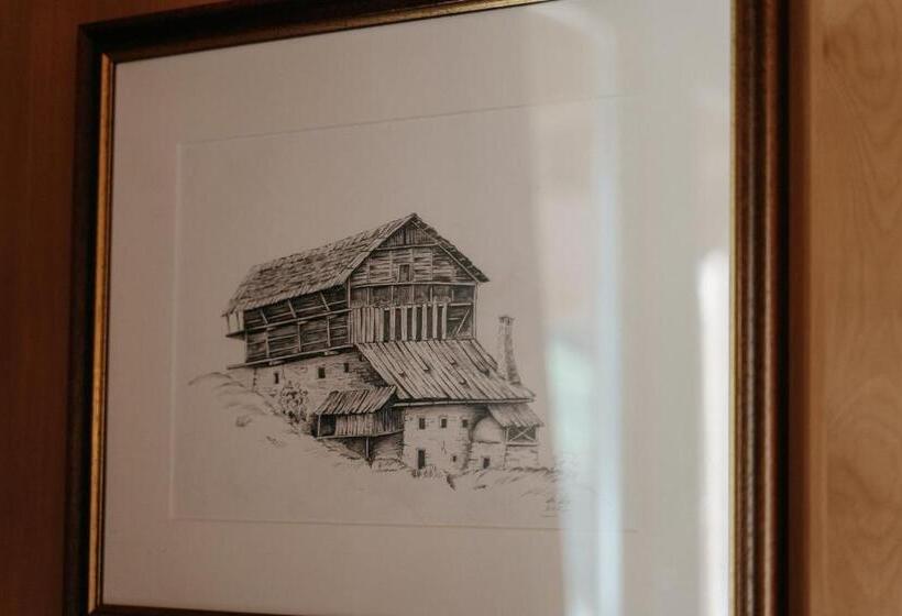 스탠다드 발코니 룸, Pradell