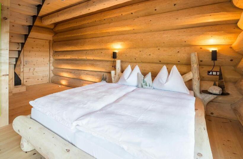 패밀리 룸, Pradell