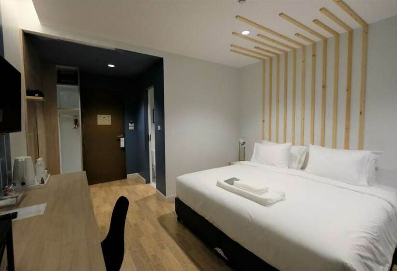 标准间, The Galla