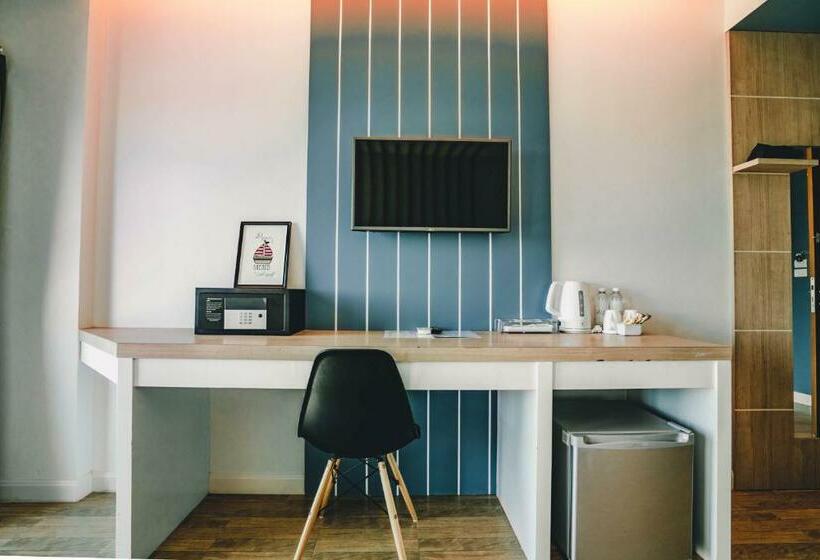 标准间, The Galla