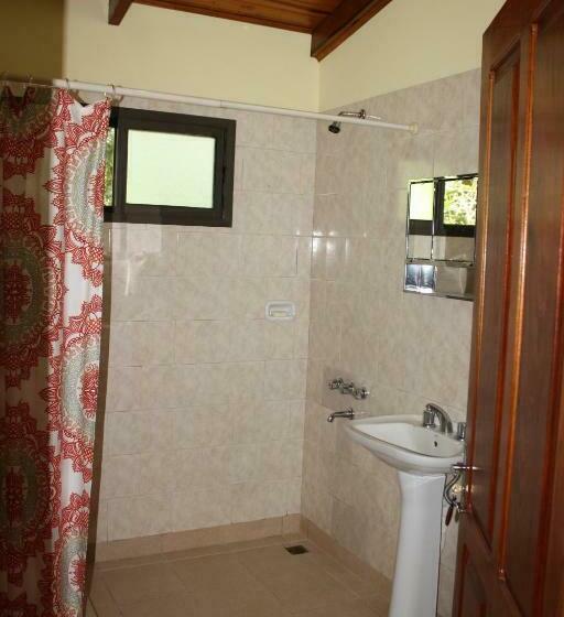 اتاق لوکس, Oasis Bed And Breakfast