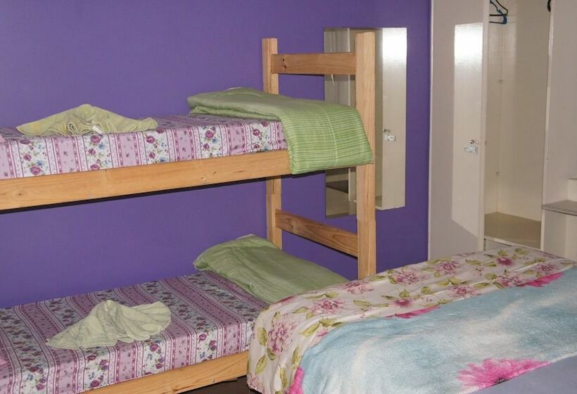 Suite Familiare, Share Guest Hostel