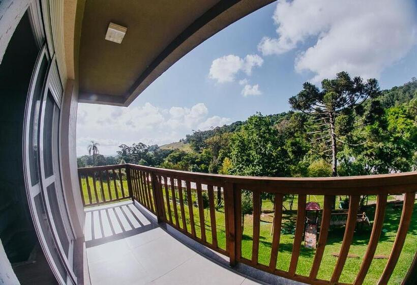 סוויטה, Sítio Crescer