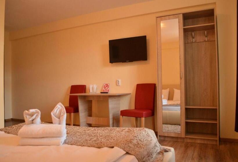 Номер Стандарт с Гидромассажем, Casa Aurelia