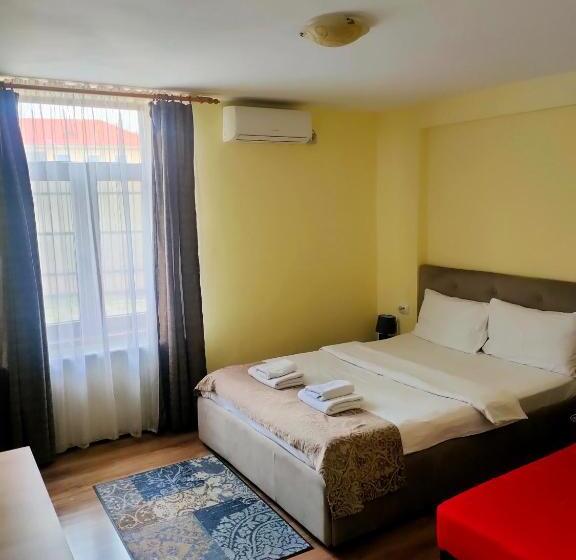 Трехместный Номер Базовый, Casa Aurelia