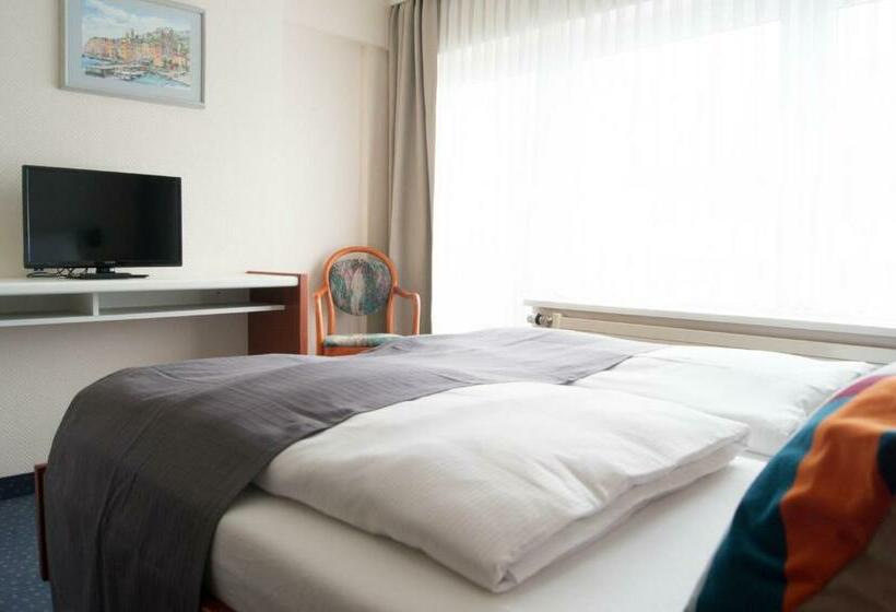 غرفة قياسية, Haus Marquet