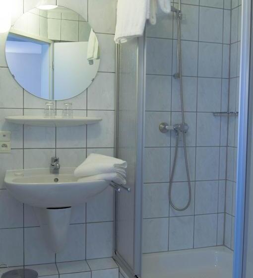 غرفة قياسية, Haus Marquet