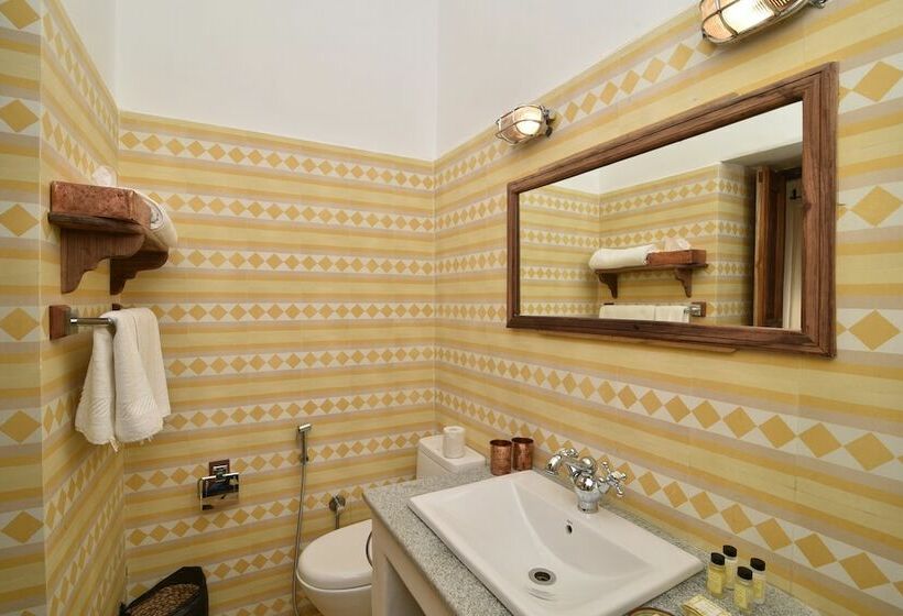 חדר קלאסי מיטה זוגית, Mateus Boutique