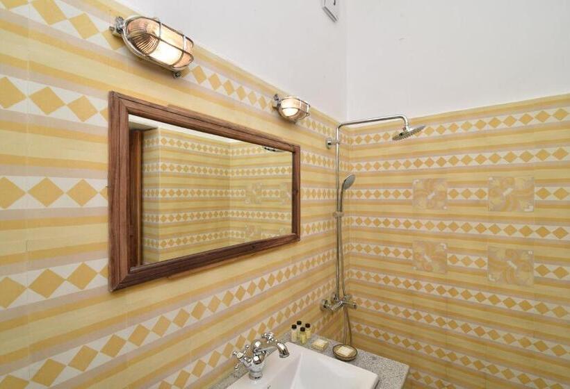 חדר דלוקס, Mateus Boutique