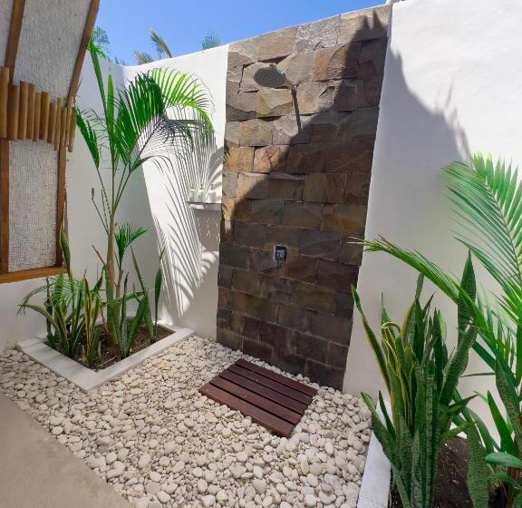 Bungalow Deluxe, Camilla Resort