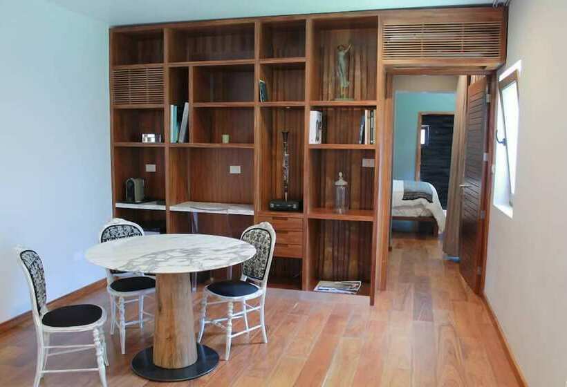 스위트, Casa Mixtli