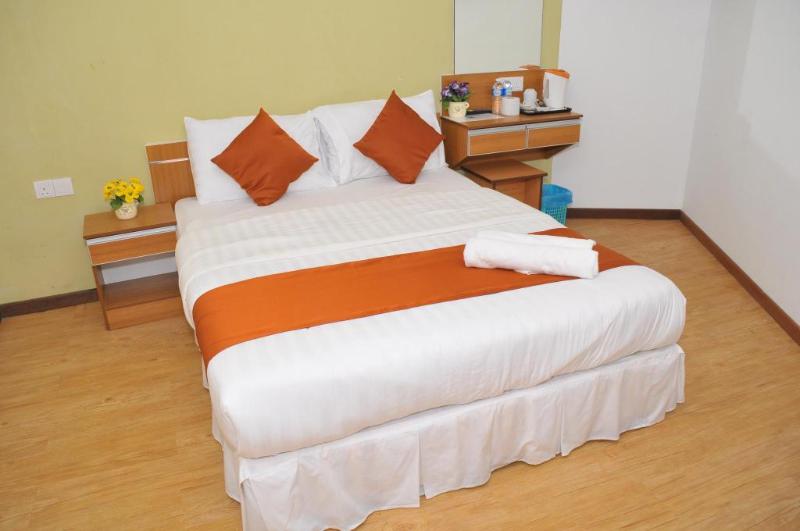 Quarto Familiar Deluxe, Double Stars Brinchang