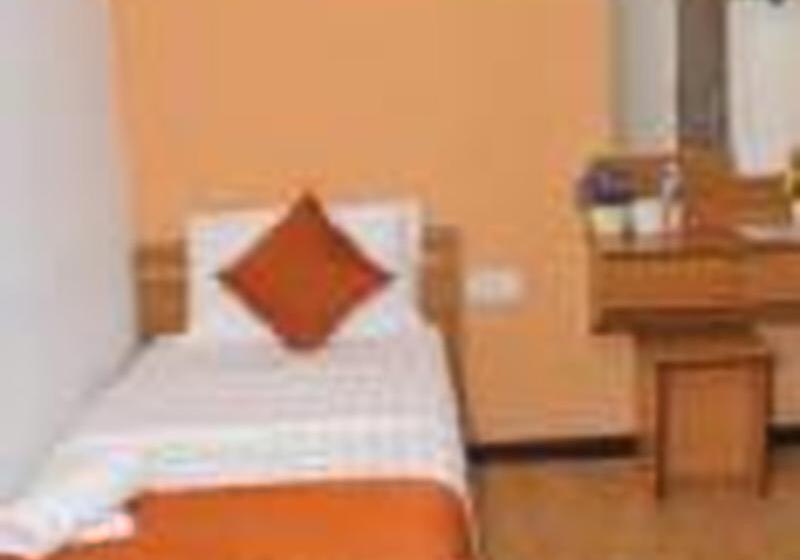 Quarto standart individual, Double Stars Brinchang